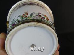 Cache Pot En Porcelaine De Paris Peint à La Main De Fleurs, époque Début XIX ème