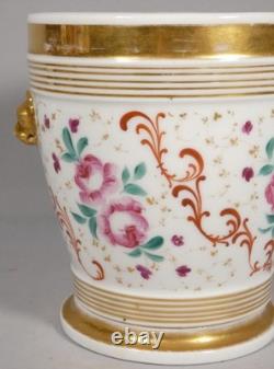 Cache pot en porcelaine de Paris, époque Louis Philippe, début XIX ème