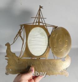 Cadre Photo En Forme De Bateau Drakkar En Laiton, époque Fin XIX ème