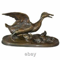 Canne avec ses 6 canetons bronze animalier par P. J Mêne. Époque XIXème