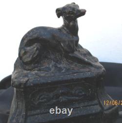 Chenets aux lévriers d'époque 19ème sculpture chien lévrier andirons XIXeme
