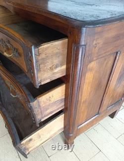 Commode Lyonnaise en noyer époque 18ème