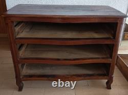 Commode Lyonnaise en noyer époque 18ème