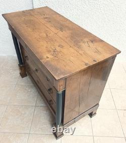Commode époque Empire en noyer