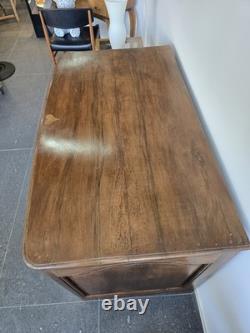 Commode provinciale en noyer massif Époque Louis XIV / Régence Début XVIII