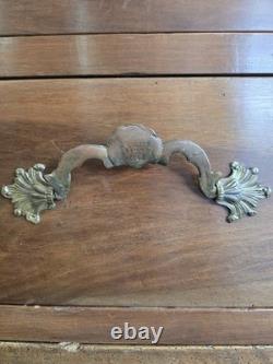 Commode provinciale en noyer massif Époque Louis XIV / Régence Début XVIII