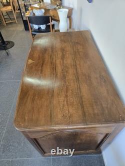 Commode provinciale en noyer massif Époque Louis XIV / Régence Début XVIII