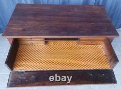 Commode secrétaire à crosse époque Restauration en noyer