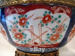 Coupe en porcelaine Imari Japon époque XIX ème siècle