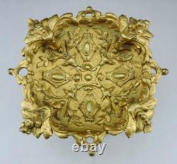 Coupe sur piédouche en bronze doré ciselé feuillages et fruits époque XIXème