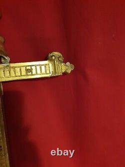Crucifix ancien en bois doré époque XIX ème s
