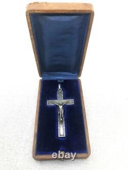 Crucifix en argent massif époque XIXème siècle