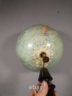 Diam 33 cm, grande mappemonde ancienne J Forest au 1/40000000, époque fin XIX èm