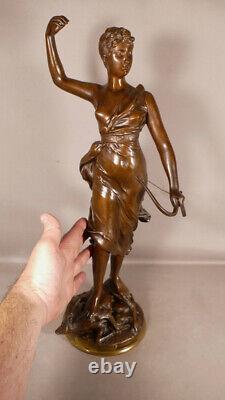 Diane Chasseresse Par Levasseur, Sculpture En Bronze Patiné, époque Fin XIX ème