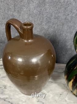 Ensemble de 3 pichets en poterie époque XIX eme siècle