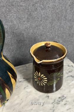 Ensemble de 3 pichets en poterie époque XIX eme siècle