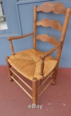 Fauteuil Paillé à Quenouilles, Merisier, époque XIX ème