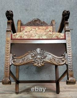 Fauteuil de bureau style Renaissance en noyer sculpté époque XIXeme