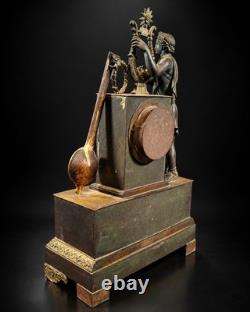 GRANDE PENDULE HORLOGE BRONZE DORE EPOQUE RESTAURATION DEBUT 19 eme S