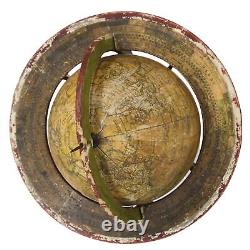 Globe terrestre dressé en bois époque début XIXème Delamarche