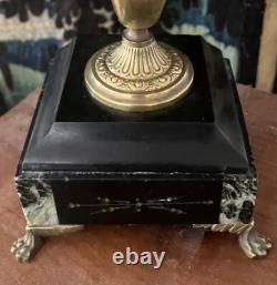 Grand cadélabre de table en bronze doré et marbre d'époque fin XIXème, 1880