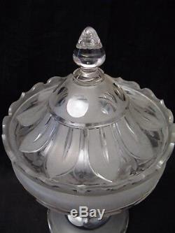 Grand drageoir bonbonnière en cristal taillé époque XIX ème siècle