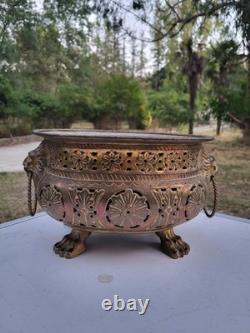 Grande Jardinière En Laiton Repoussé Et Ajourée Style Louis XIV, D'époque XIXeme