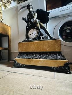 Grande Pendule De Château 68cm Époque Restauration Bronze