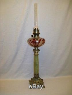 Grande lampe à pétrole époque XIX ème siècle verrerie Baccarat ou saint Louis