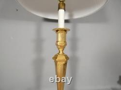 Grande lampe de style Régence en bronze doré, époque XX ème