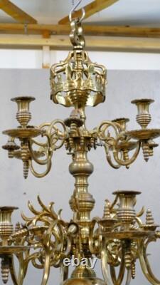 Important Lustre De Style Louis XIII à Couronne à 12 Feux, Bronze, époque XIX èm