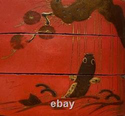 Inro en pin et laque rouge, noir et dorée. Epoque Meiji