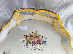 JOLI PLATEAU DE SERVICE EN PORCELAINE DE PARIS, EPOQUE MILIEU XIXème