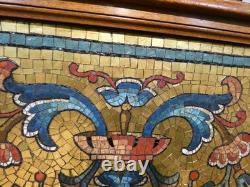 Jardinière haute sur pied en noyer et mosaïque, époque fin XIX ème