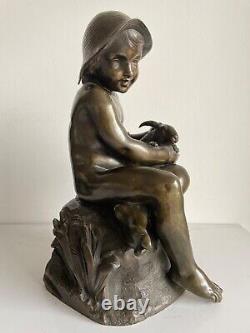 L Enfant Et Le Lapin, Sculpture En Bronze d époque de la fin du XIX ème siècle