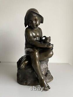 L Enfant Et Le Lapin, Sculpture En Bronze d époque de la fin du XIX ème siècle