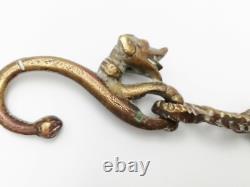 LAMPE À HUILE EN BRONZE SELDJOUKIDE époque XIXe