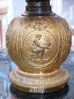 Lampe En Bronze Doré De Style Louis XVI, Avec Décor à l'Antique, époque XIX ème