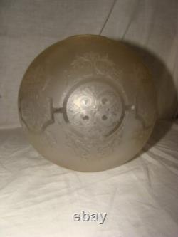 Lampe à pétrole en porcelaine de Satsuma époque fin XIX ème, début XX ème