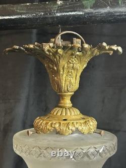 Luminaire ancien fin XIXè Plafonnier en bronze et cristal Epoque Napoléon 3