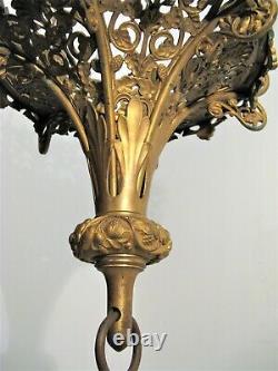 Lustre en bronze néogothique époque XIX ème siècle