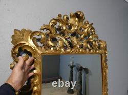 Miroir En Bois Sculpté Ajouré Doré à La Feuille, Italie époque XIX ème, Tain Mer