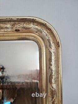 Miroir époque Louis-Philippe bois doré à la feuille d'or XIXème 94x66 cm 19 è