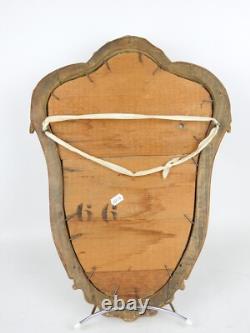 Miroir époque XIXème siècle, cadre en bois sculpté doré, Style Louis XV