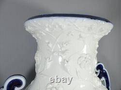 Monumental Vase Balustre En Porcelaine De Chine Blanc Bleu époque XIX ème Siècle