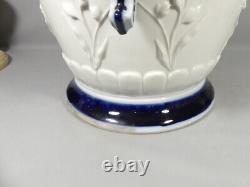 Monumental Vase Balustre En Porcelaine De Chine Blanc Bleu époque XIX ème Siècle