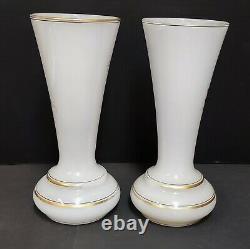 PAIRE VASE OPALINE BLANC DECOR PAON EMAILLE EPOQUE NAPOLEON III XIXème