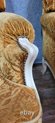 Paire d'importantes Bérgères style Louis XV en bois laqué époque XIXeme
