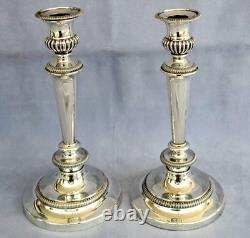 Paire de Bougeoirs en Métal Argenté Décor à Godrons Epoque Fin XIXème Siècle