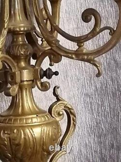 Paire de CANDELABRES en laiton à cinq lumières. Époque fin du XIXème siècle. 52c